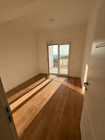 Wohnung mit Meerblick zu verkaufen – Ulcinj — photo 7